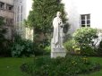  statue de Voltaire (square H. Champion)